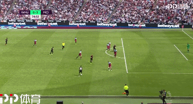 意媒：弗拉霍维奇恢复良好，预计可出战卡利亚里