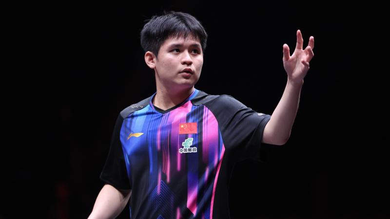 记者：申花今天下午飞赴天津，于汉超、戴伟浚等人随队出征